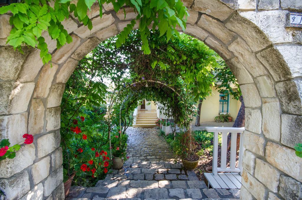 Ha'Seuda Ha'Achrona Suites Amirim Zewnętrze zdjęcie